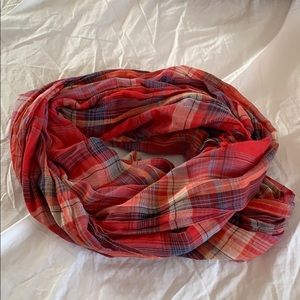 Plaid scarf